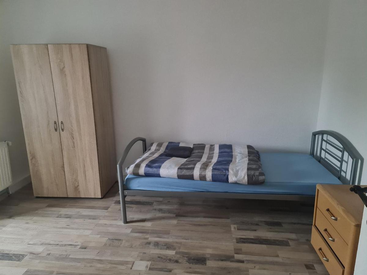 Gss18 1-Og Moeblierte Wohnung In Oebisfelde Extérieur photo